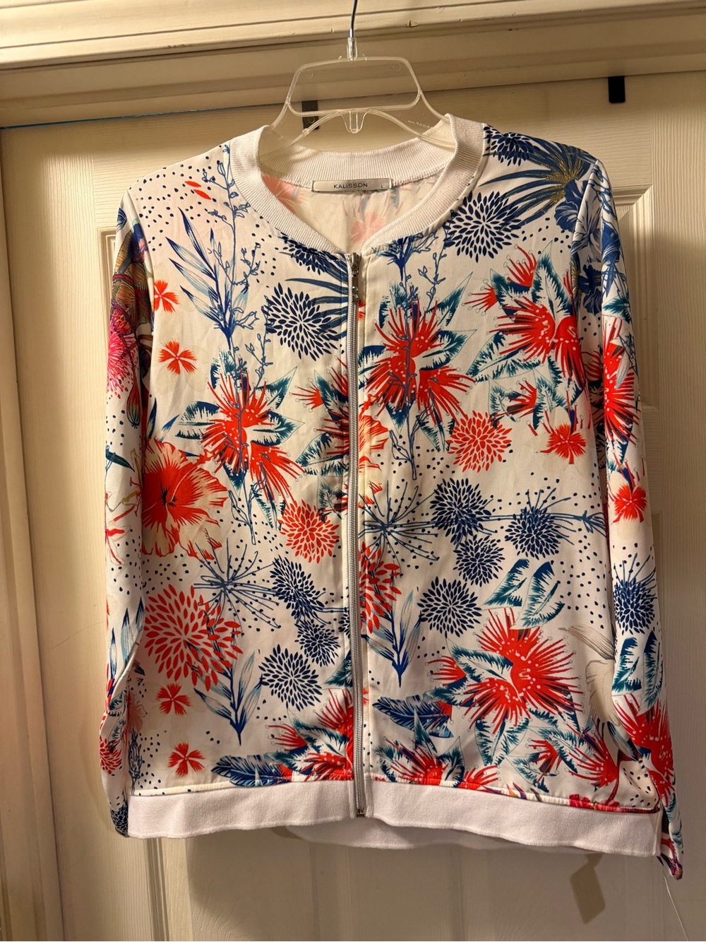 KALISSON White Floral Zip-Front Bomber Jacket